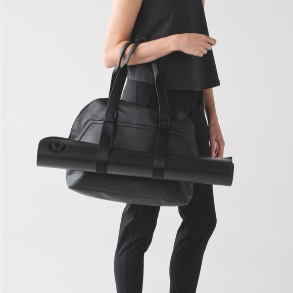 Lululemon Yin Time Bag Gym Bag - Picture 1 of 16
